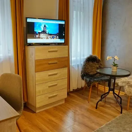 דירה Jules Downtown