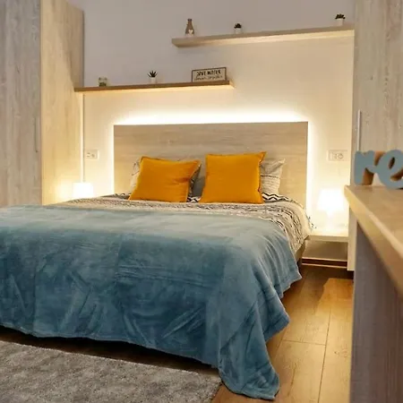 Jules Downtown 아파트 브라쇼브